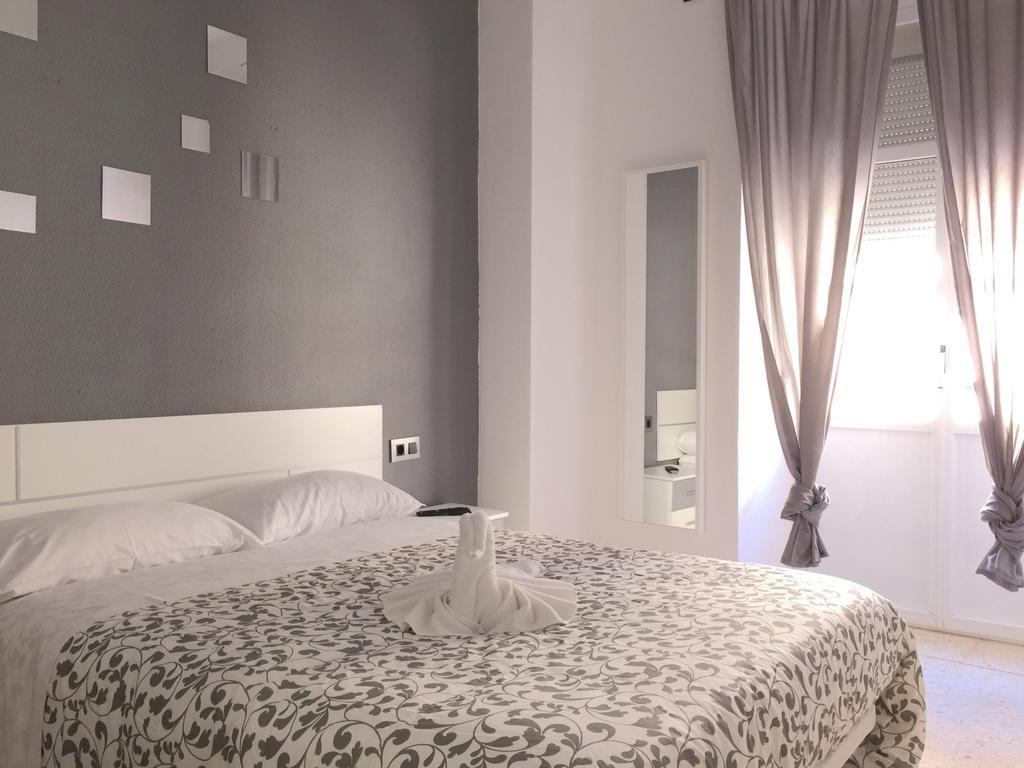Pension Las Setas Sevilla Dış mekan fotoğraf