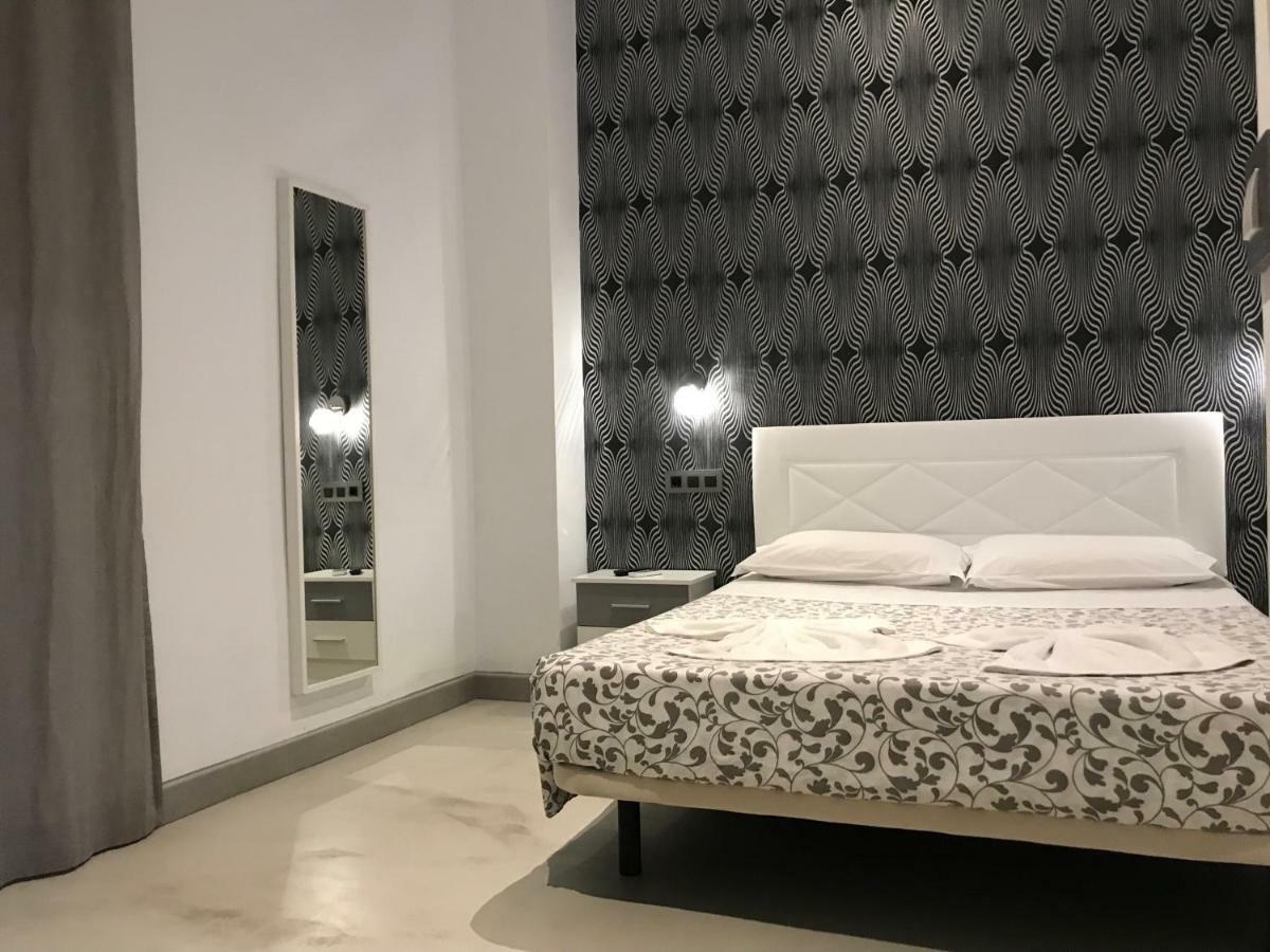 Pension Las Setas Sevilla Dış mekan fotoğraf